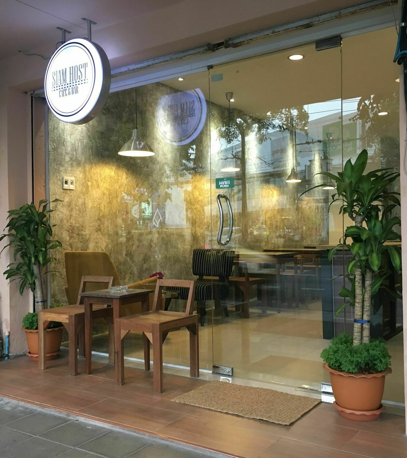 Siam Host Ratchada - Mrt Ladprao Hostel Bangkok Exterior foto